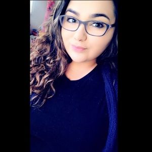 Meet your Posher, Bernadette